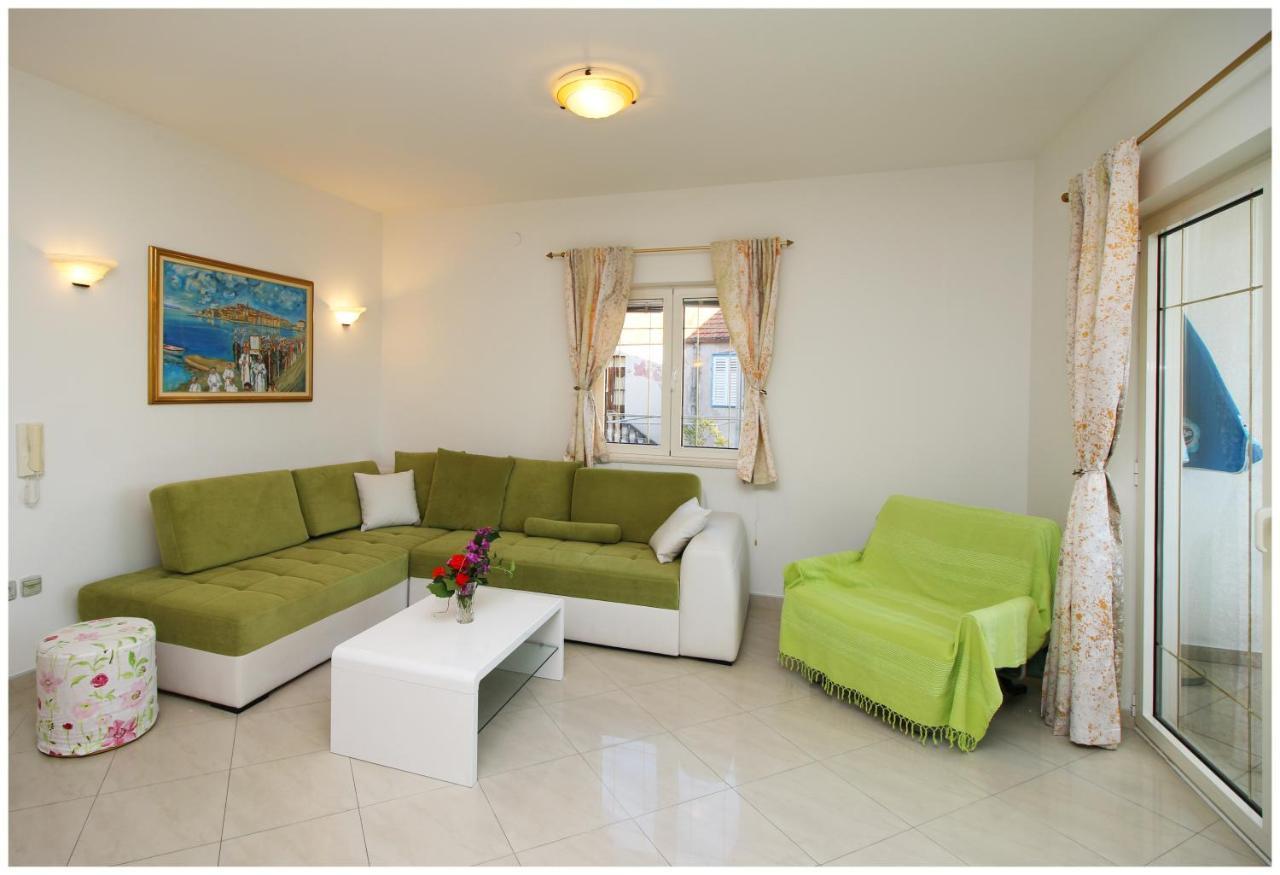 פרימוסטן Apartments Ruza מראה חיצוני תמונה
